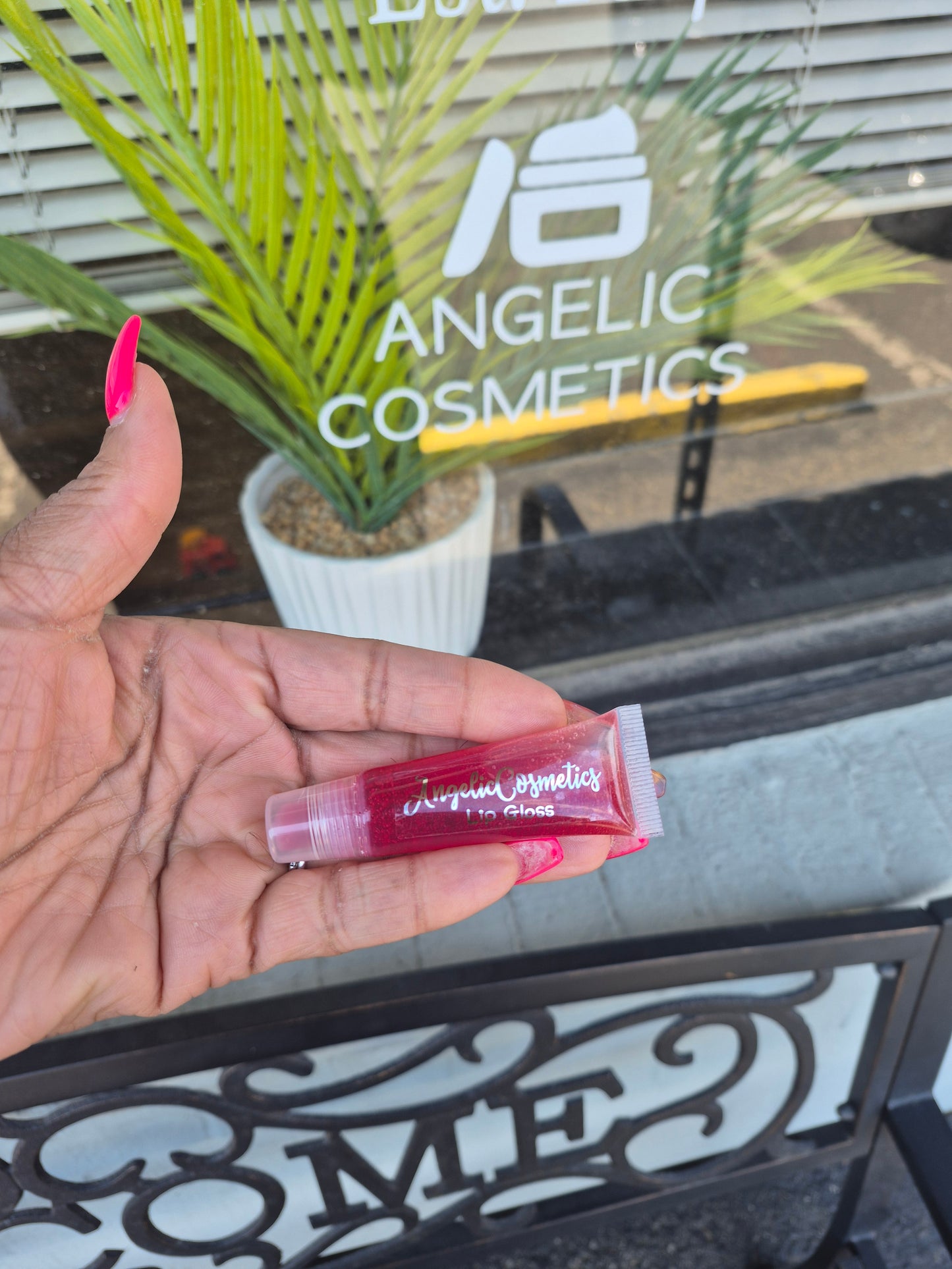 Bite Me 🫦 lip gloss