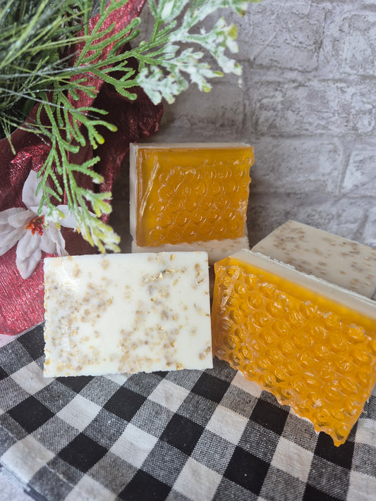 Oatmeal,Milk and Honey Handmade Soap 🫧🫧🫧🫧🫧