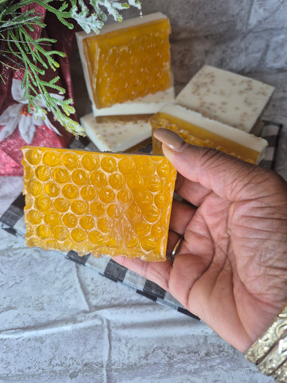 Oatmeal,Milk and Honey Handmade Soap 🫧🫧🫧🫧🫧